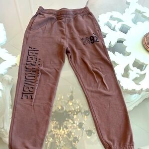 Abercrombie & Fitch Brown Sweatpants with Elastic Waistband